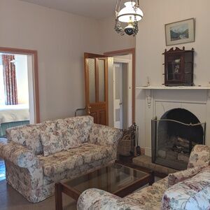 Sitting_Room_Suite_B.jpg